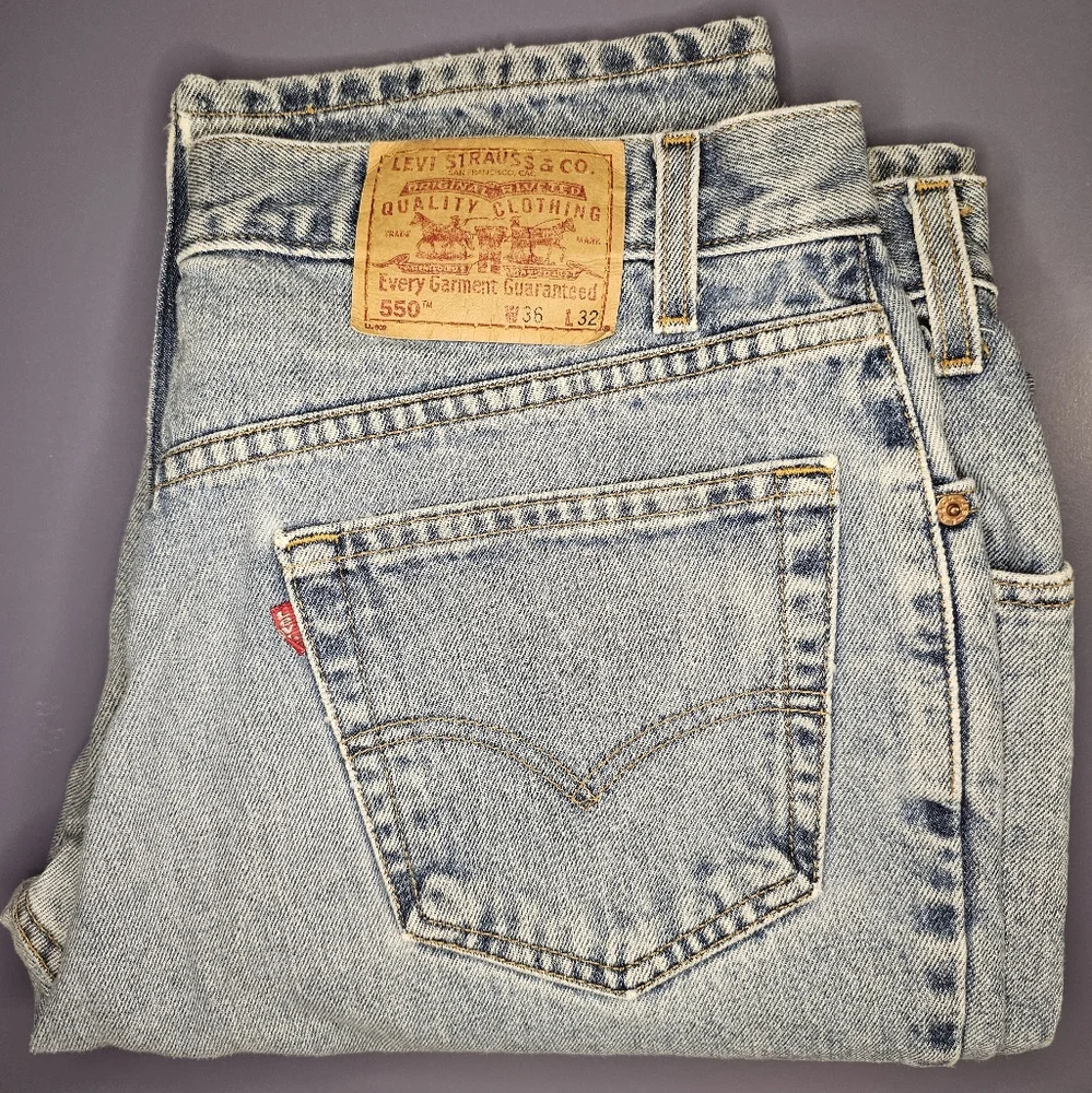 [Vintage Levi's] 550 Relaxed fit ⭐️ W36/L32